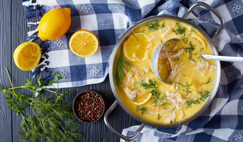 Авголемоно - куриный яично-лимонный суп